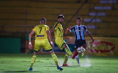 Grêmio perde para Mirassol e cai na primeira fase da Copa do Brasil