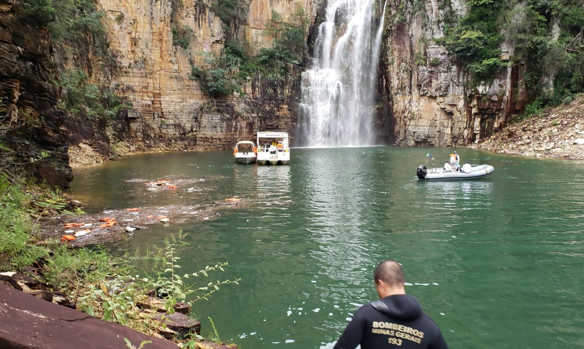 LIBERAÇÃO DOS CÂNIOS DE CAPTÓLIO ALIMENTA EXPECTATIVA DE TURISMO  Medidas de segurança vem sendo bem recebidas pelos visitantes